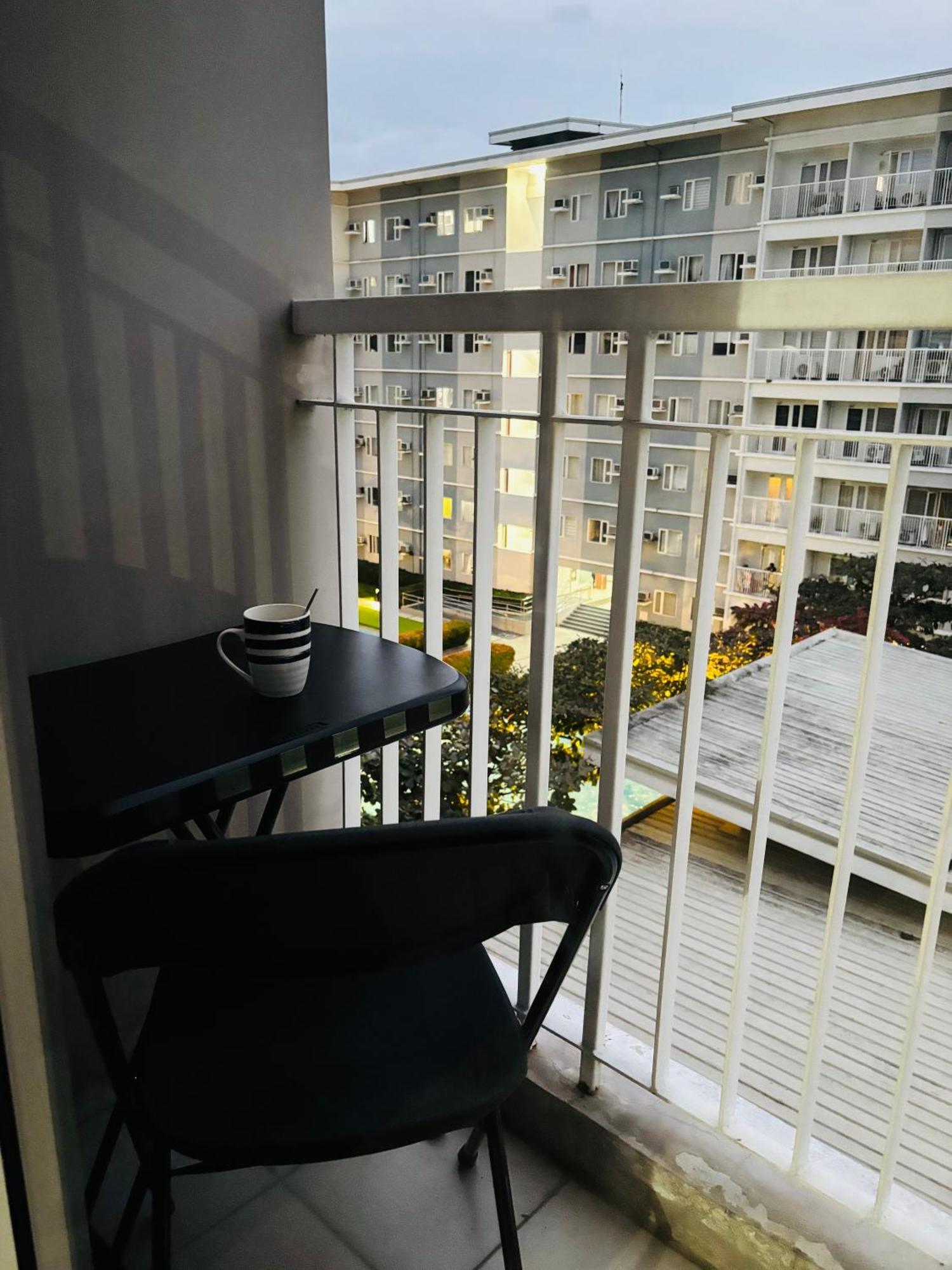 Trees Residences - Tower 11 1Br With Balcony Manila Exteriér fotografie